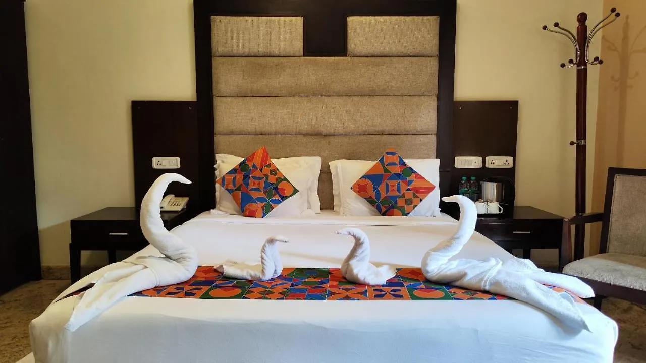Hotel Crystal Paark Inn Mysore