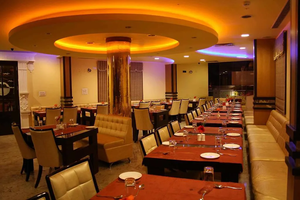 Crystal Paark Inn Mysore 3*,  Indien